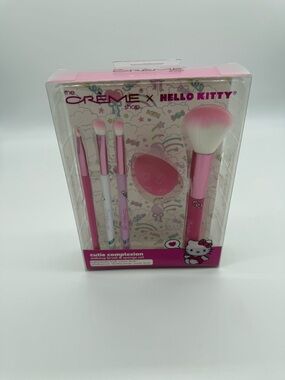 The Crème Shop x Hello Kitty Pink Cutie Complexion Makeup Brush & Sponge Set